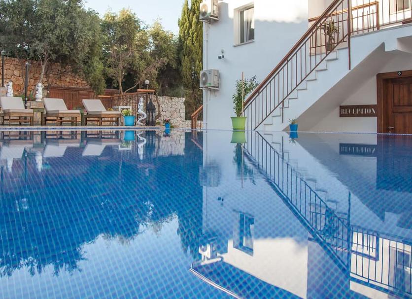 Kolam Foto