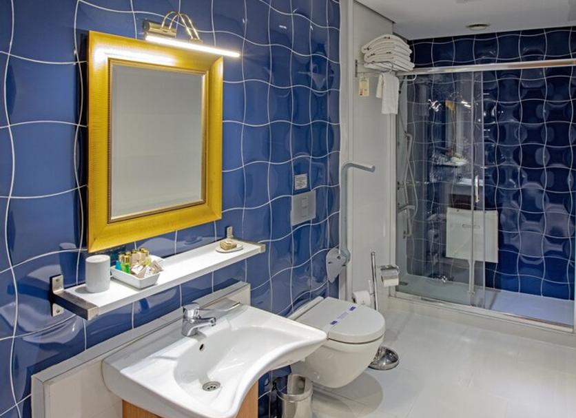 Kamar Mandi Foto