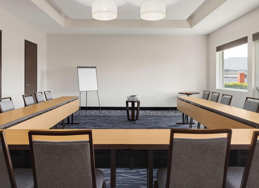 Ruang konferensi Foto