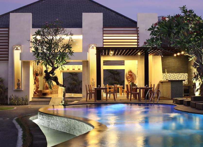 Kolam Foto