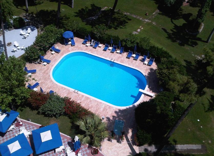 Kolam Foto