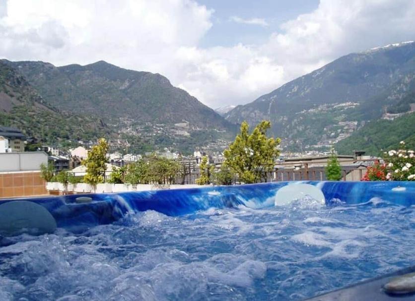 Kolam Foto
