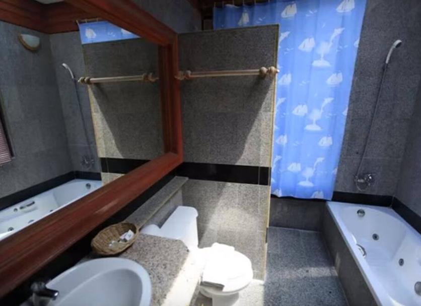 Kamar Mandi Foto