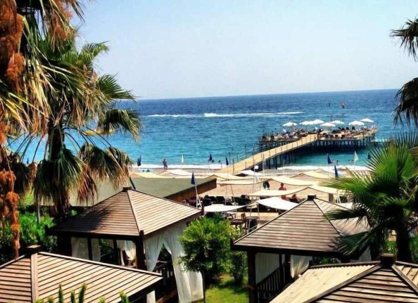 Pemandangan luar Foto