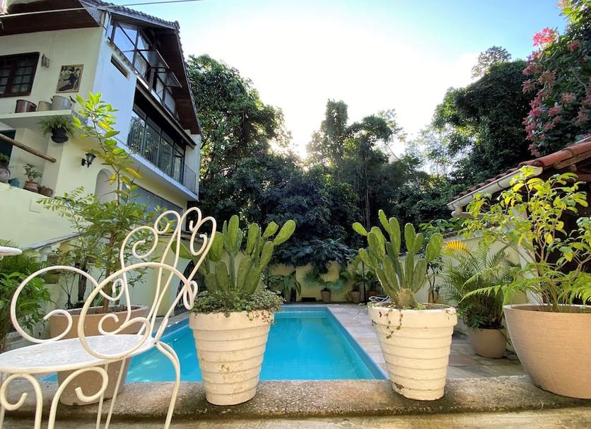 Kolam Foto