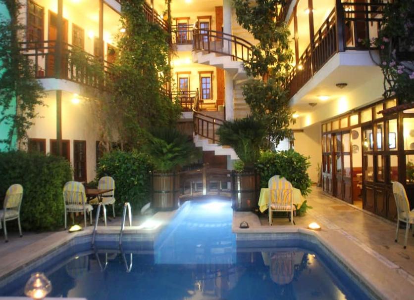 Kolam Foto