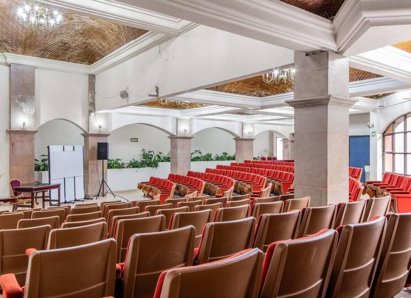 Ruang konferensi Foto