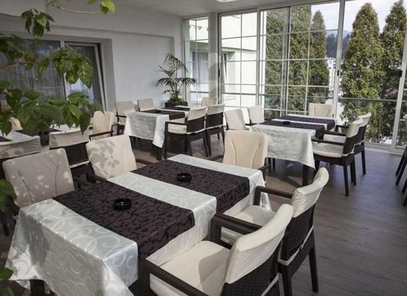 Restoran Foto