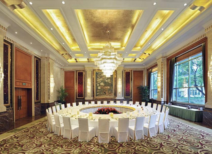 Ruang konferensi Foto