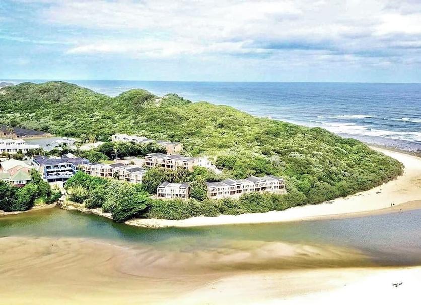 Pemandangan luar Foto
