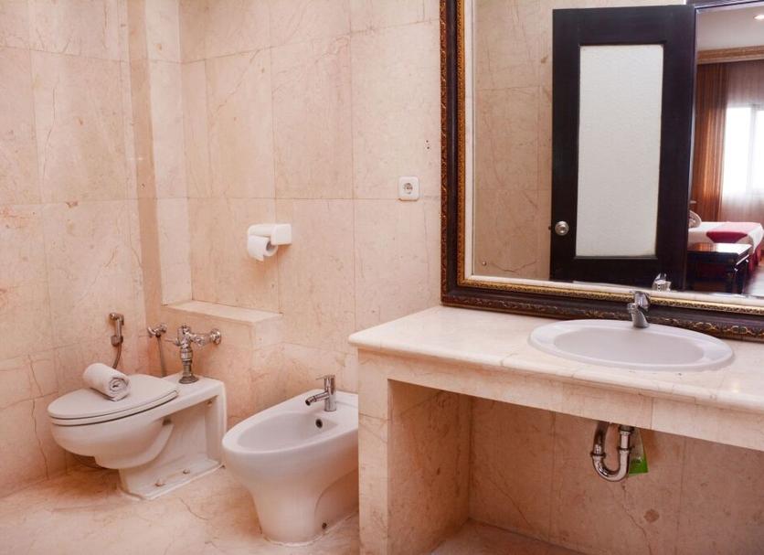 Kamar Mandi Foto