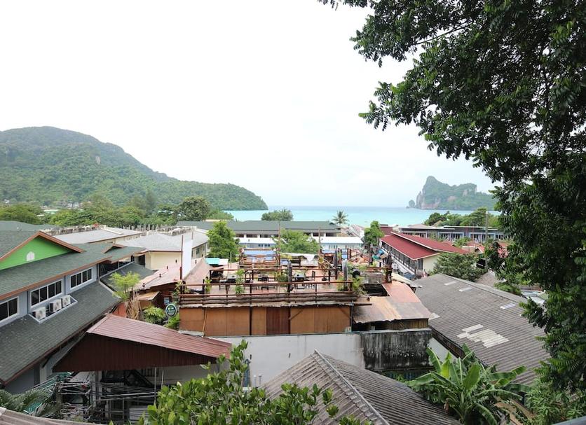 Pemandangan luar Foto