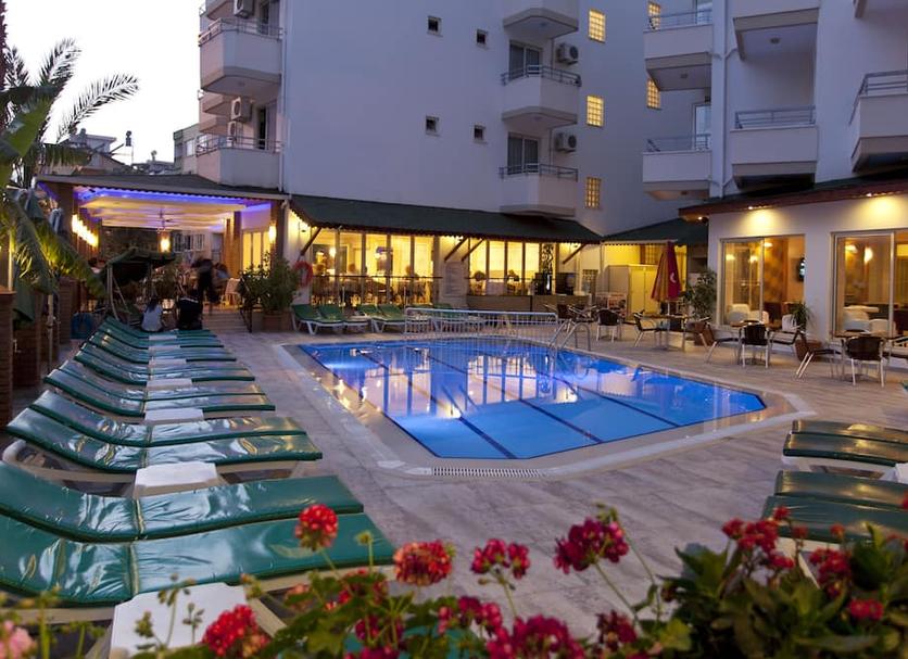 Kolam Foto