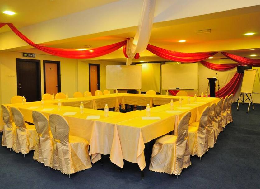 Ruang konferensi Foto