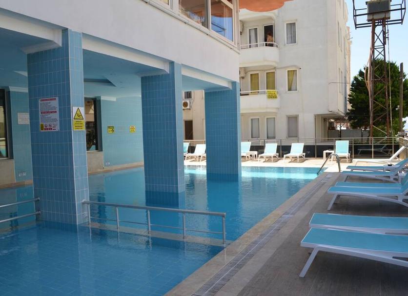 Kolam Foto