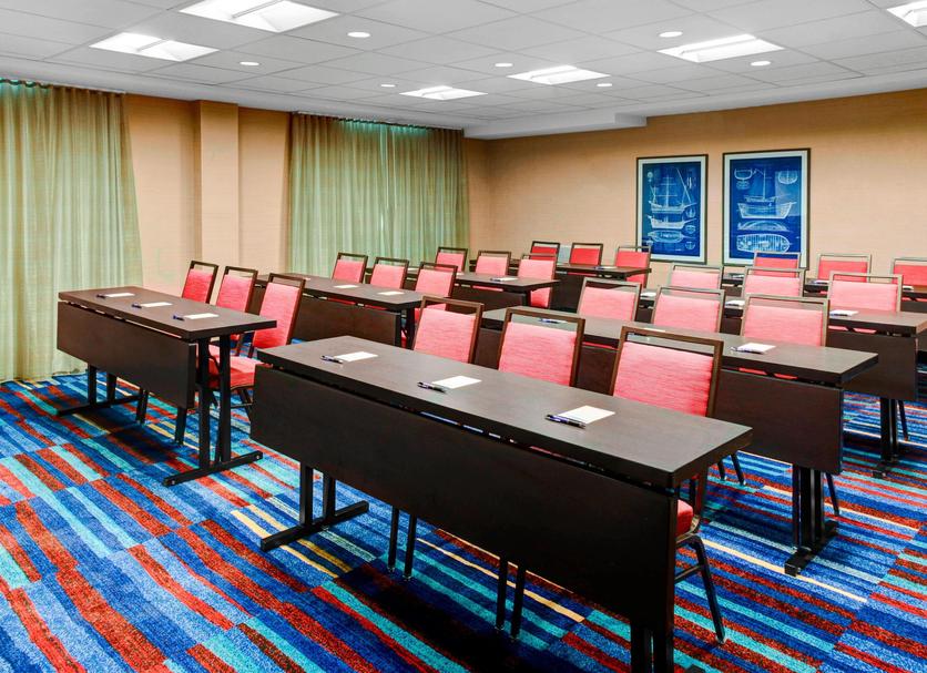 Ruang konferensi Foto