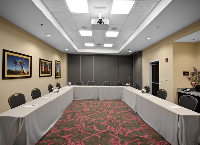 Ruang konferensi Foto