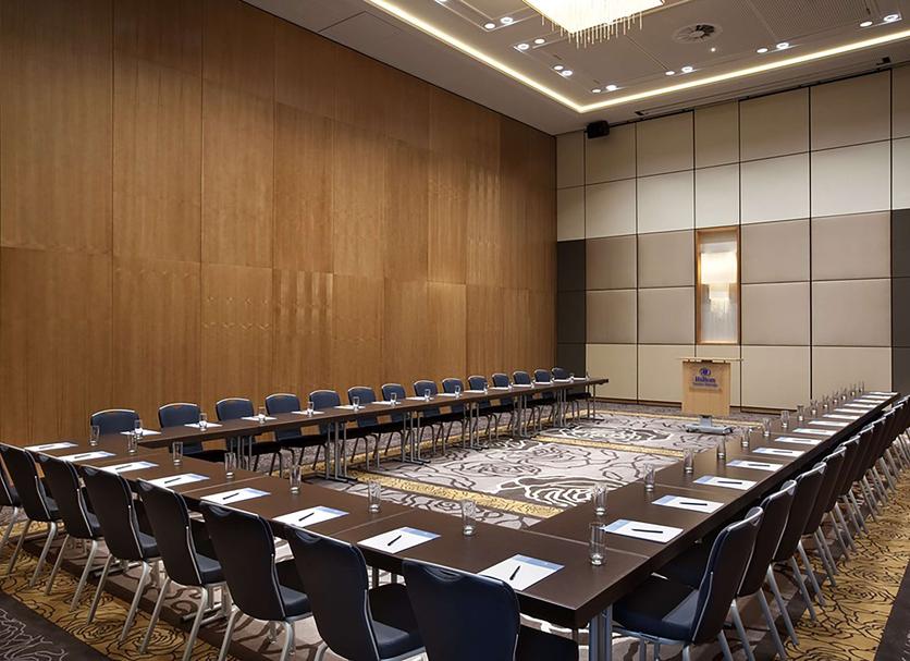 Ruang konferensi Foto