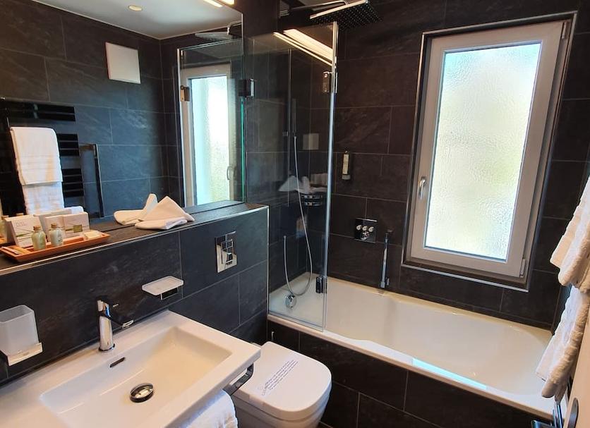 Kamar Mandi Foto
