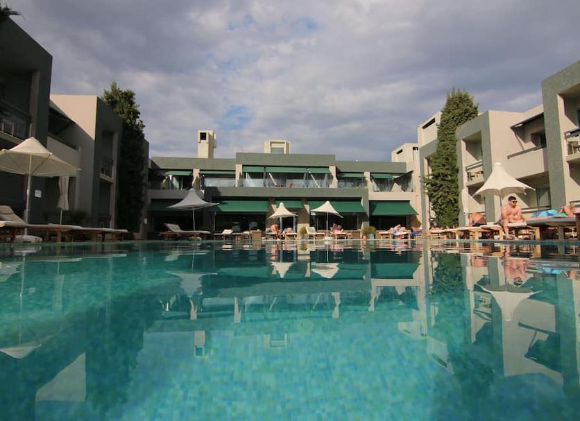Kolam Foto