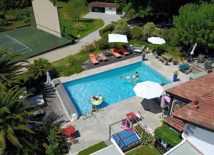 Kolam Foto