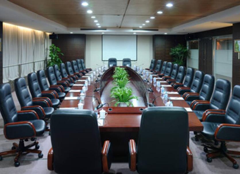 Ruang konferensi Foto