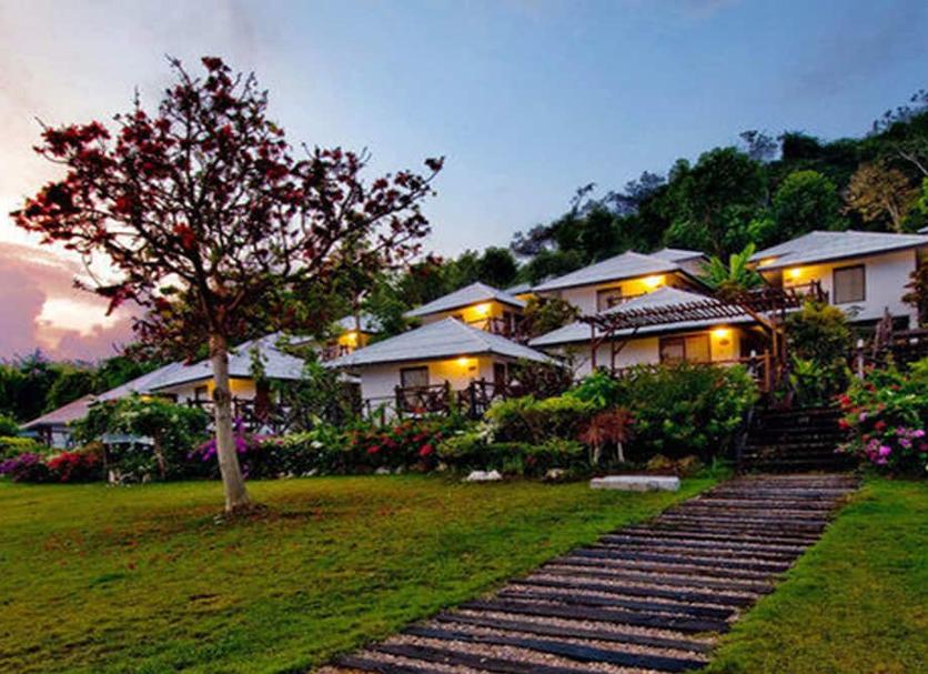 Pemandangan luar Foto