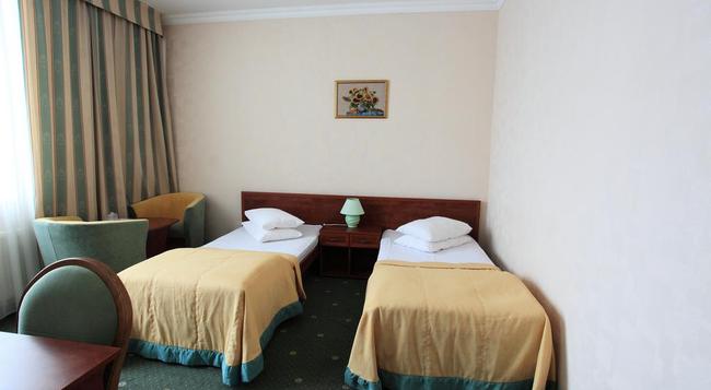 Hotel Mars - Lviv - Bedroom