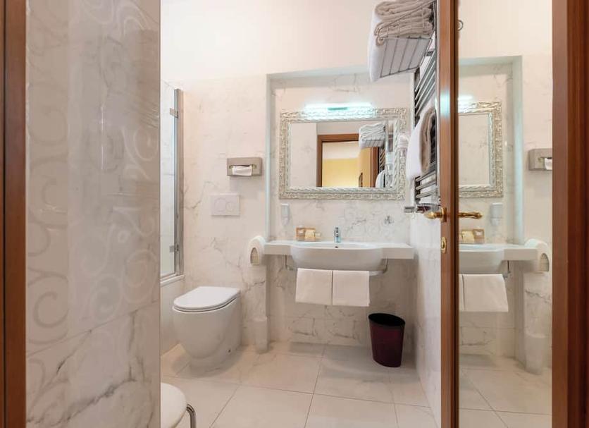 Kamar Mandi Foto