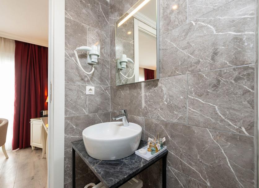 Kamar Mandi Foto