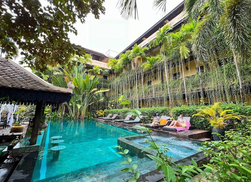 Kolam Foto