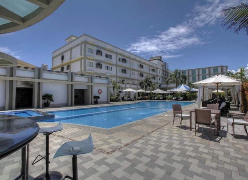 Kolam Foto