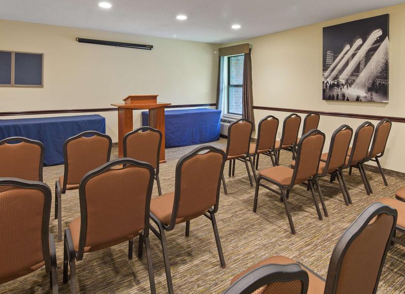 Ruang konferensi Foto