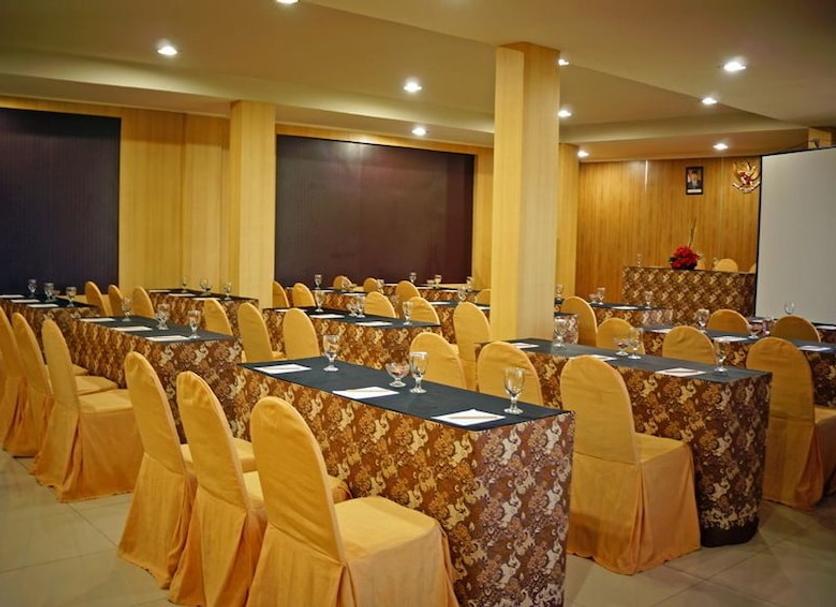 Ruang konferensi Foto