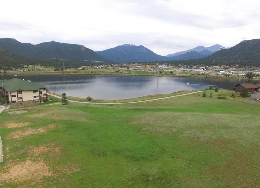 Pemandangan luar Foto