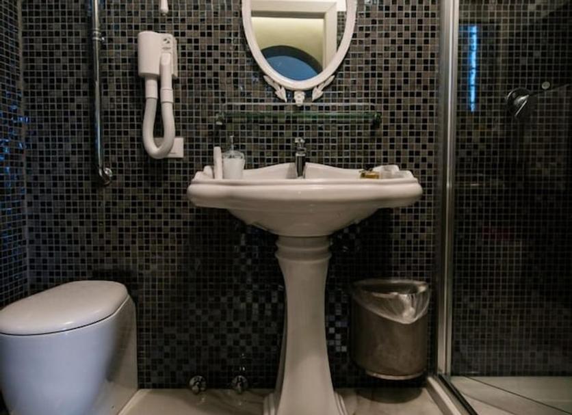 Kamar Mandi Foto