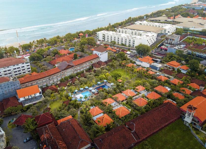 Pemandangan luar Foto