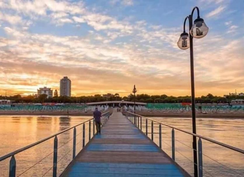 Pemandangan luar Foto