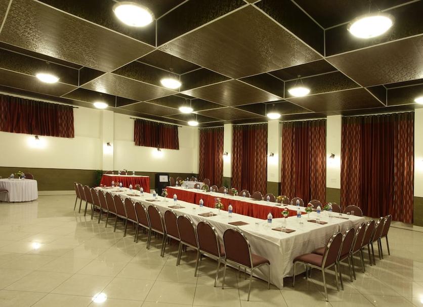 Ruang konferensi Foto