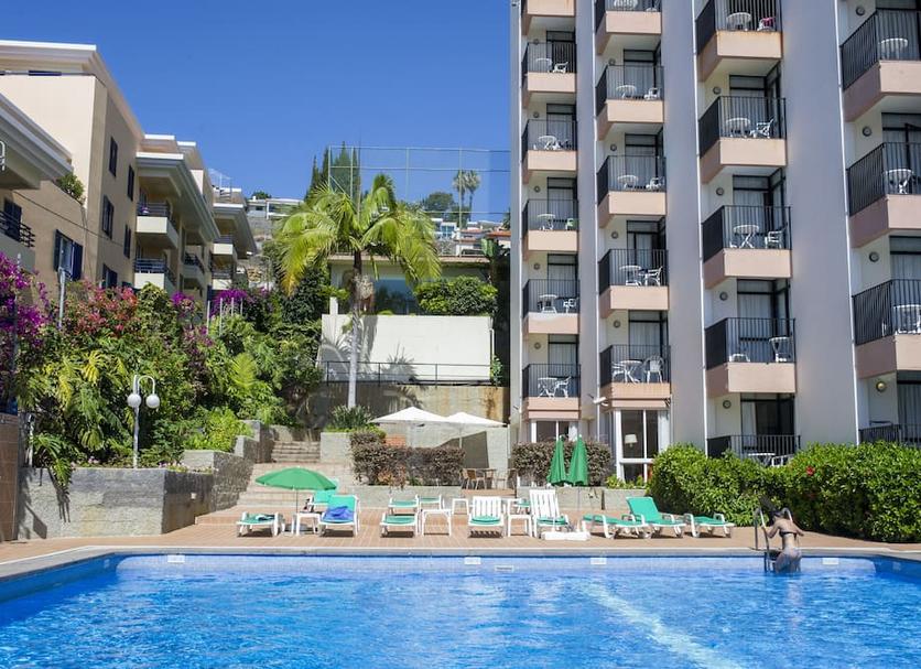 Kolam Foto