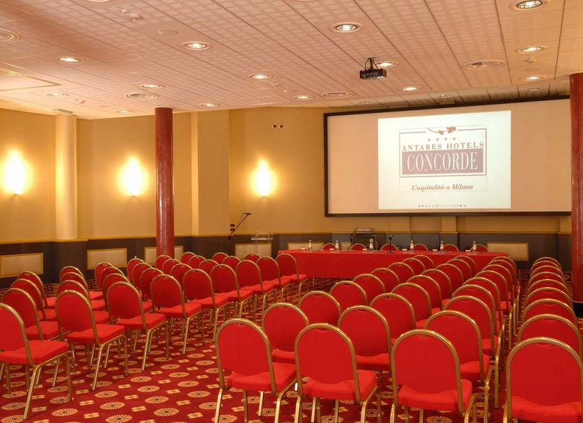 Ruang konferensi Foto