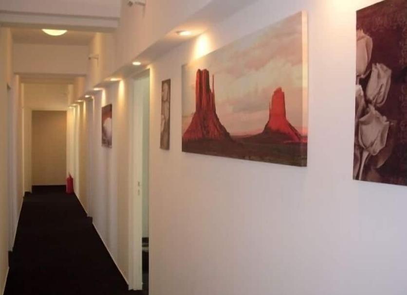Lorong Foto