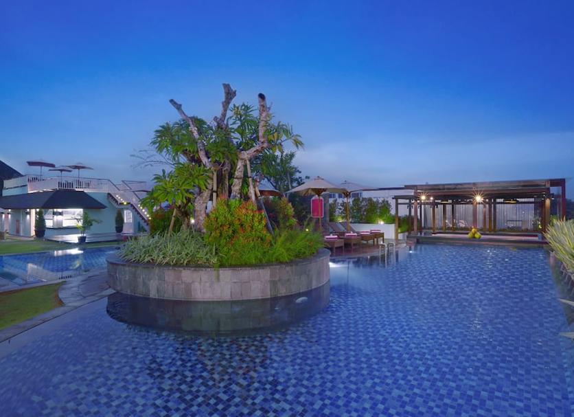 Pemandangan luar Foto