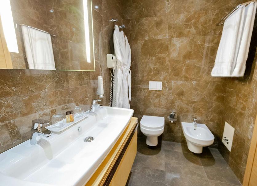 Kamar Mandi Foto