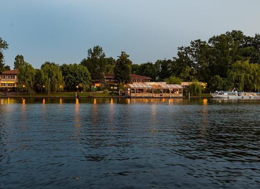 Pemandangan luar Foto