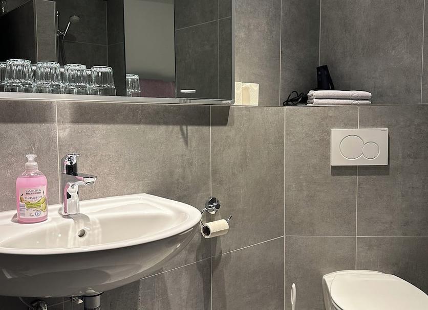 Kamar Mandi Foto
