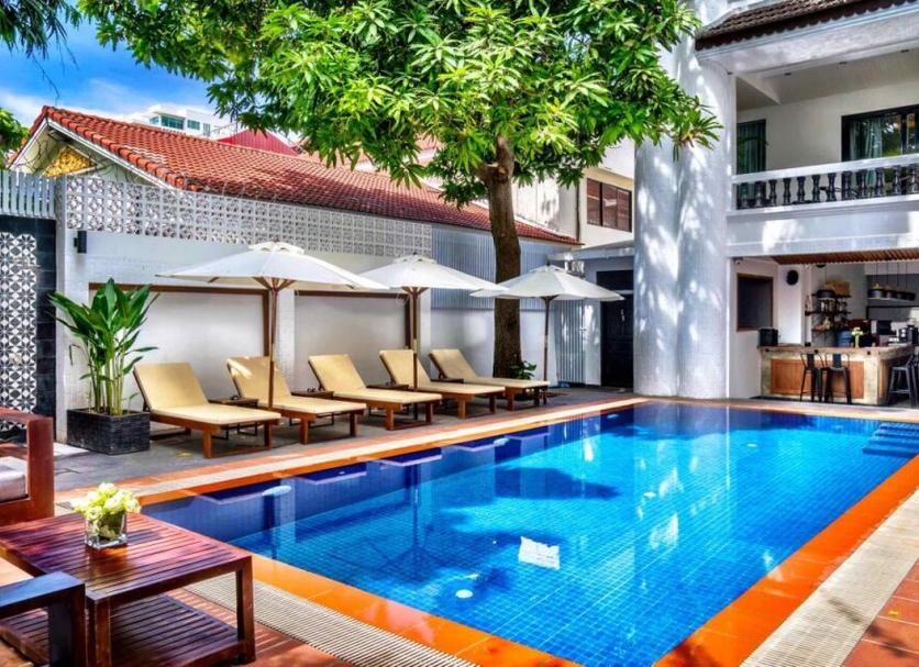 Kolam Foto
