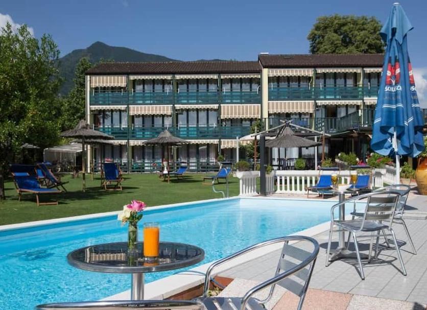 Kolam Foto
