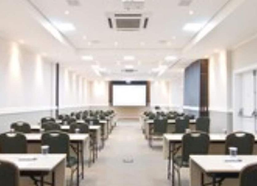 Ruang konferensi Foto