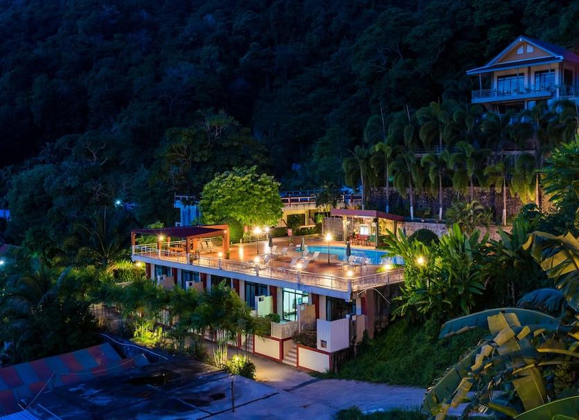 Pemandangan luar Foto